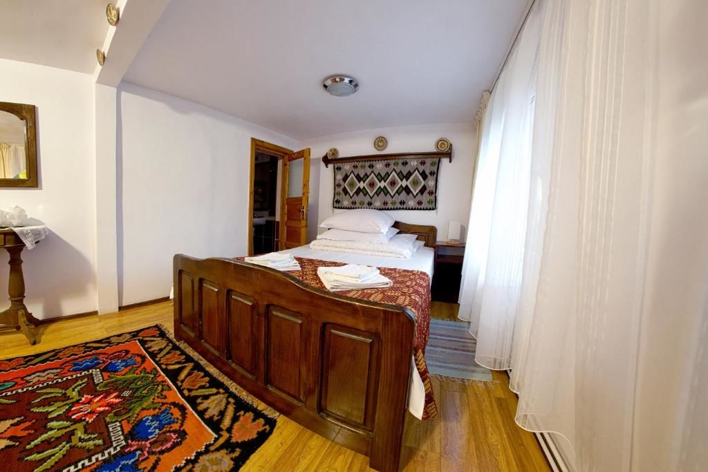 Гостевой дом Pensiunea Casa Bianca Bucovina Вама-52